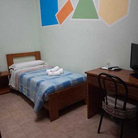 Hotel Soleo Quartu SantʼElena Dış mekan fotoğraf