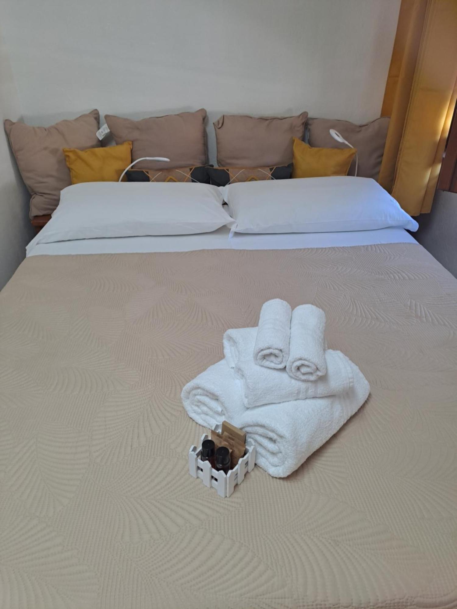 Hotel Soleo Quartu SantʼElena Dış mekan fotoğraf