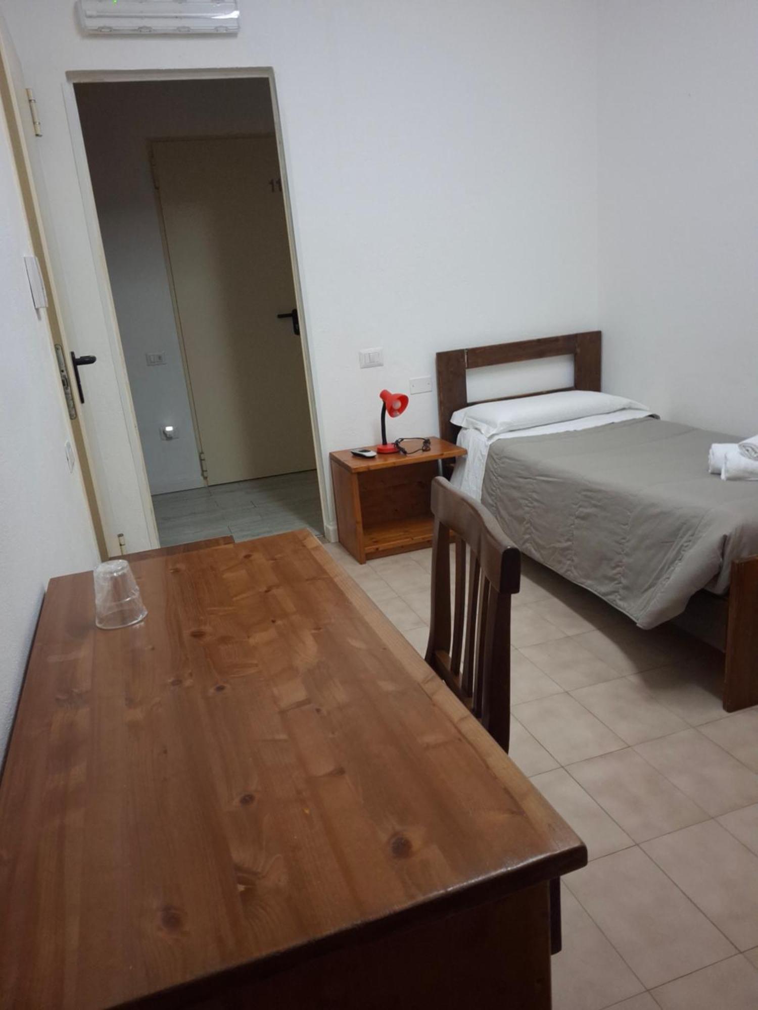 Hotel Soleo Quartu SantʼElena Dış mekan fotoğraf